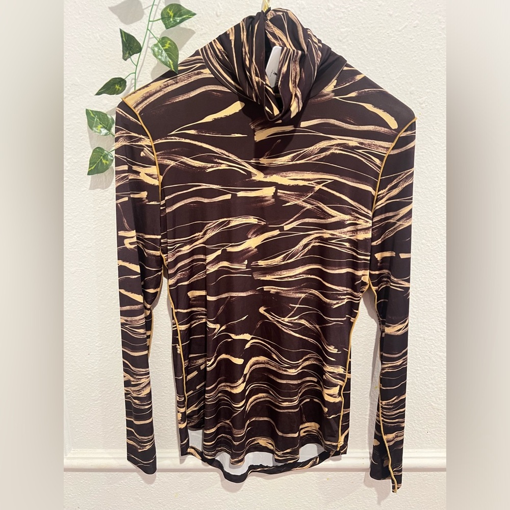 Beatrice B turtleneck long sleeve top